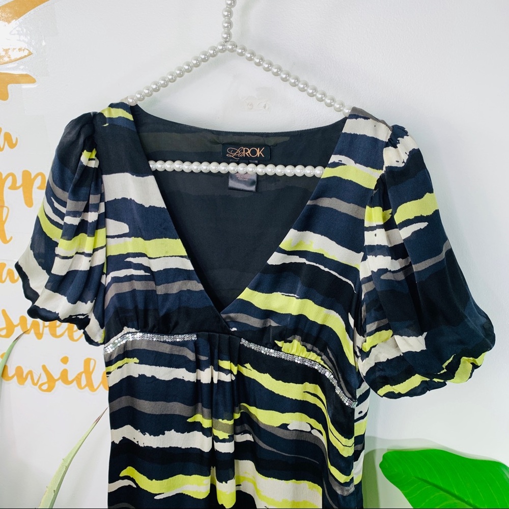 LaROK 100% Silk Zebra Plunge Short Sleeve Dress XS - Picture 6 of 13